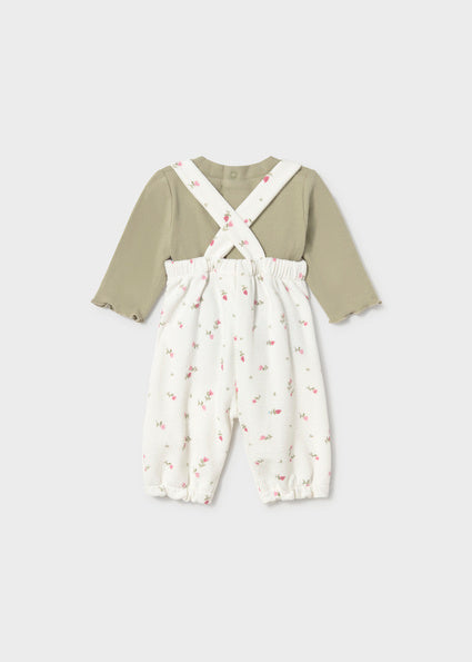 Completo salopette stampato e maglione neonata